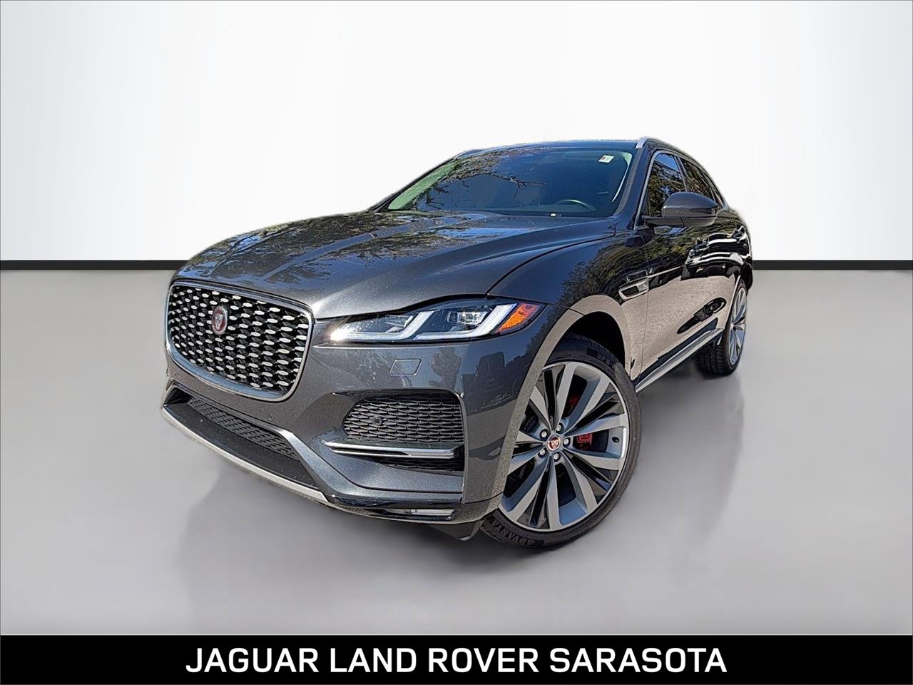 2022 Jaguar F-Pace S's photo