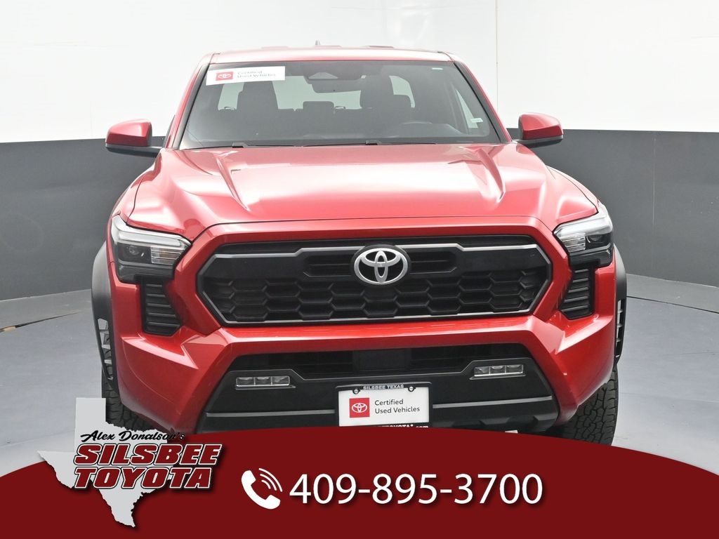 2024 Toyota Tacoma TRD Off-Road photo 2