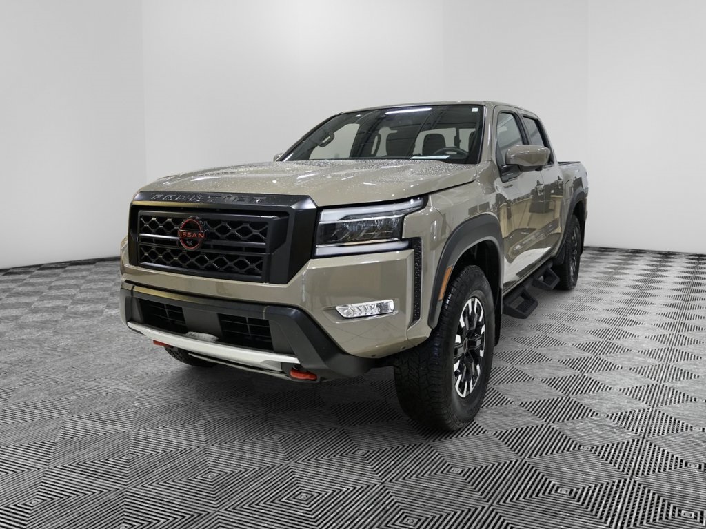 2024 Nissan Frontier PRO-4X's photo