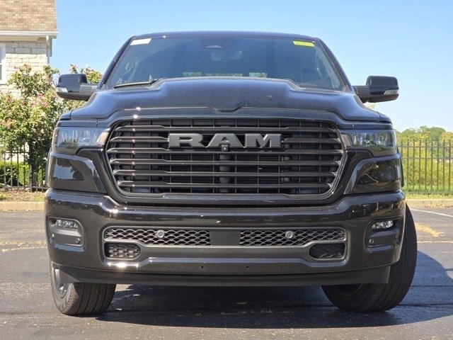 2026 Ram 1500 Laramie photo 2
