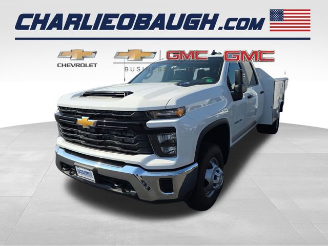 2025 Chevrolet Silverado 3500HD Work Truck's photo