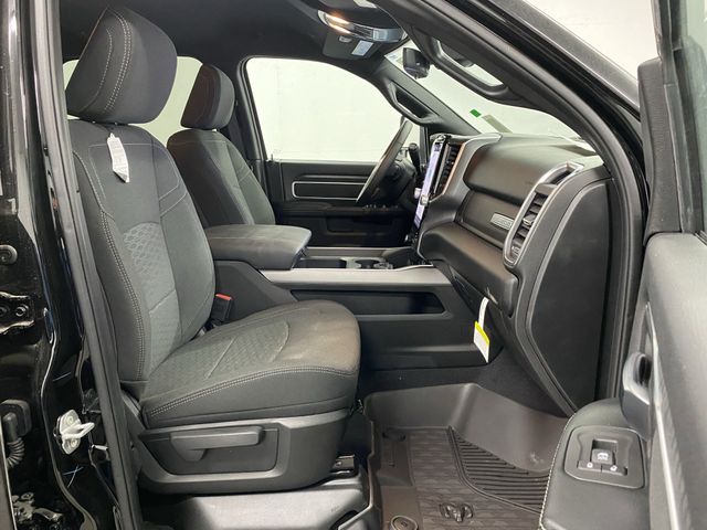 2025 Ram 2500 Big Horn photo 31