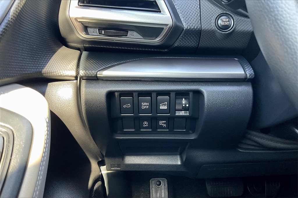 2024 Subaru Forester Premium photo 33