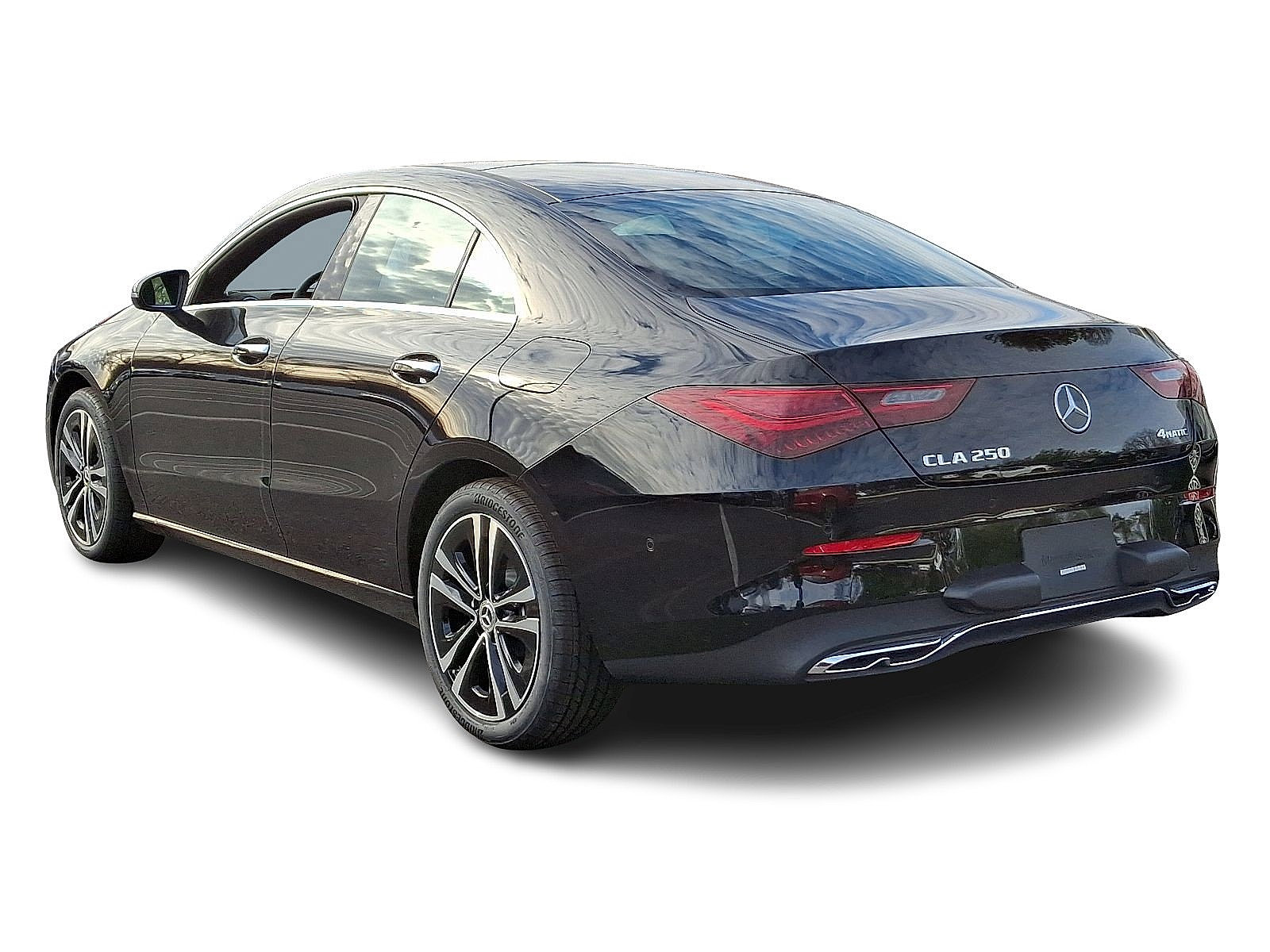 2025 Mercedes Benz CLA 250 4MATIC photo 4