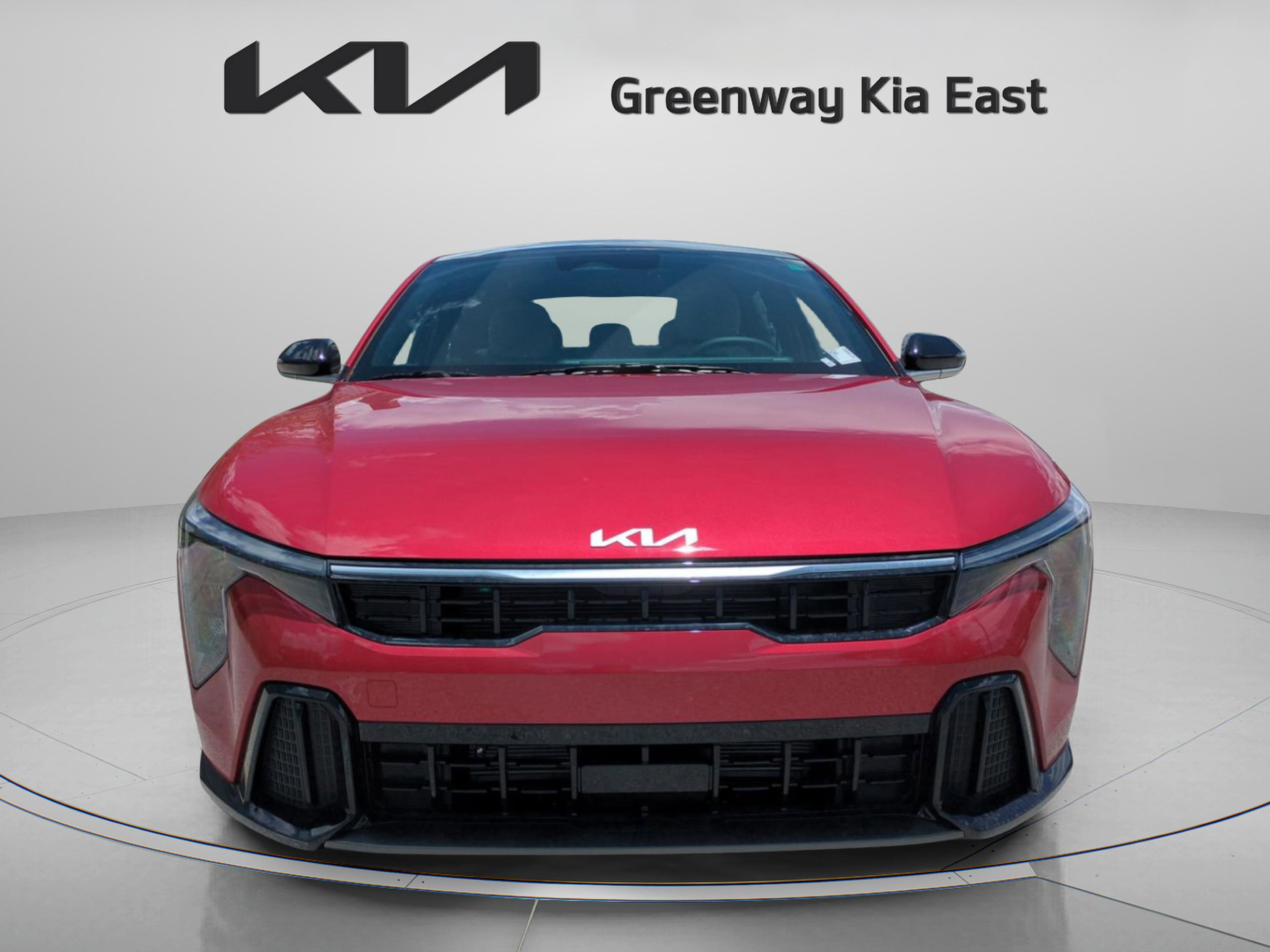 2025 Kia K4 GT-Line photo 2