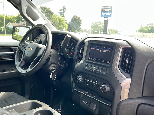 2022 Chevrolet Silverado 1500 Custom photo 11