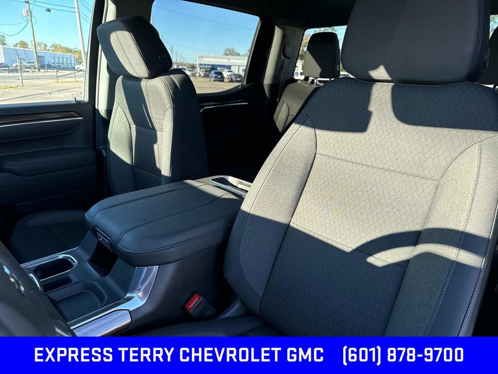 2025 Chevrolet Silverado 1500 RST photo 29