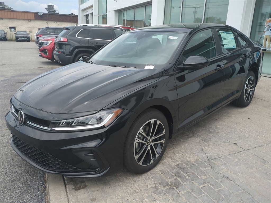 2025 Volkswagen Jetta 1.5T Sport photo 4