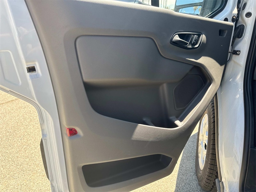 2023 Ford Transit photo 11