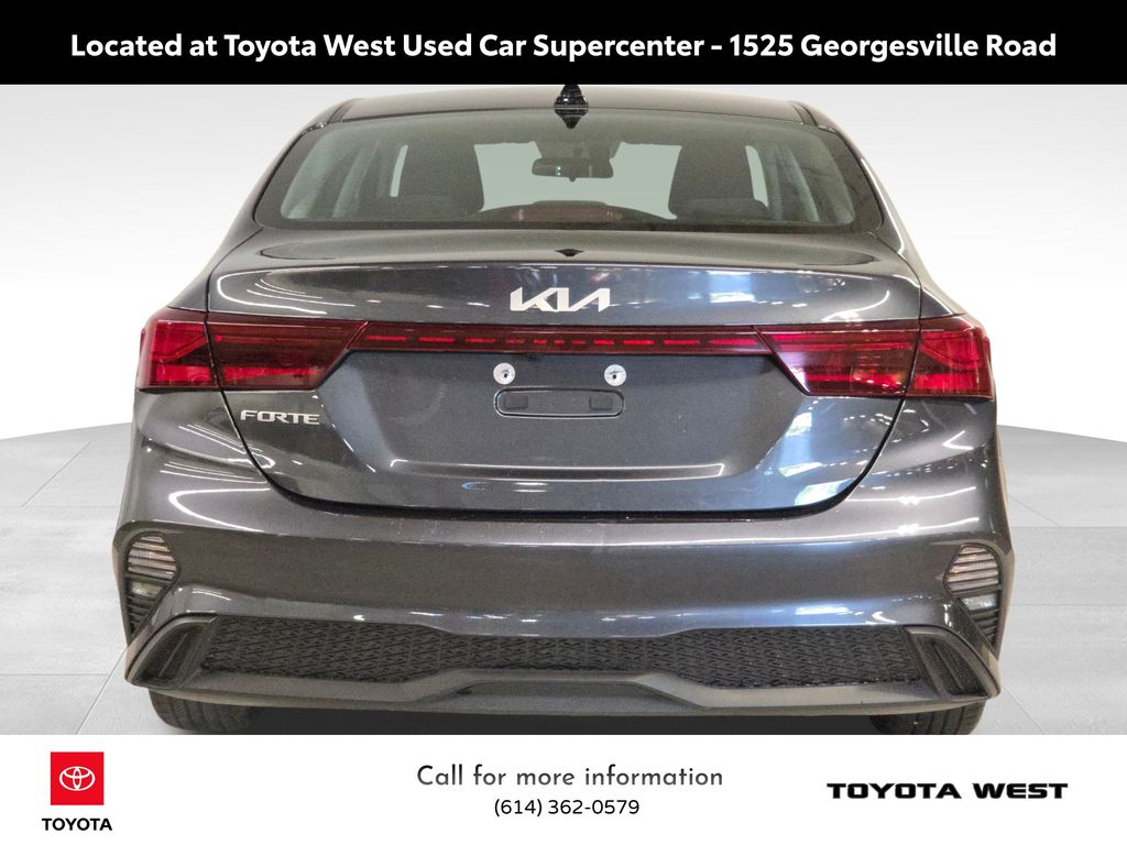 2024 Kia Forte LXS photo 6