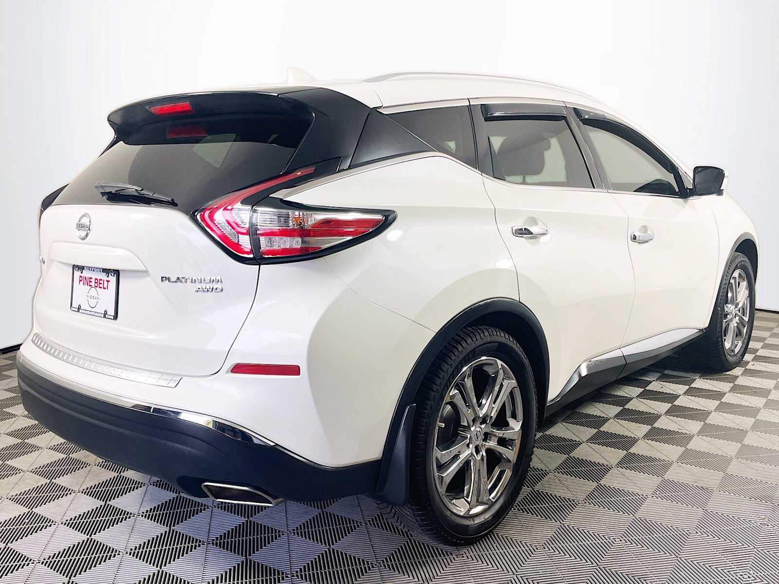 2018 Nissan Murano Platinum photo 3