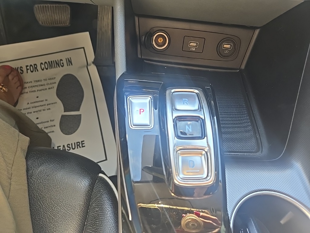 2020 Hyundai Sonata SE photo 15