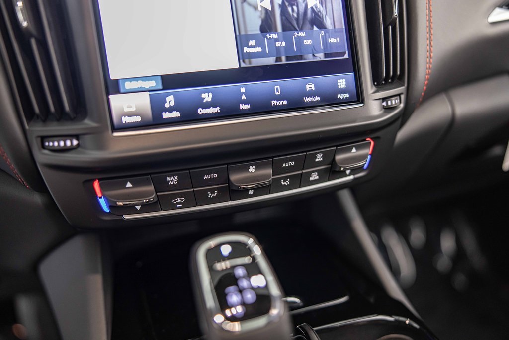 2024 MASERATI LEVANTE - Image 29