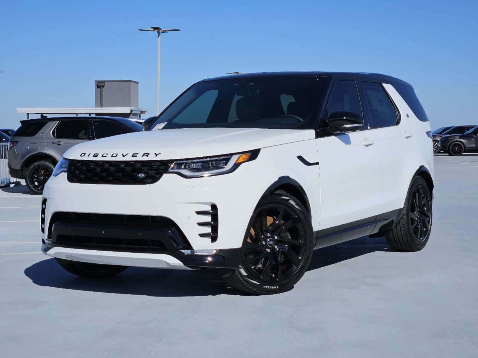 2025 Land Rover Discovery Dynamic SE