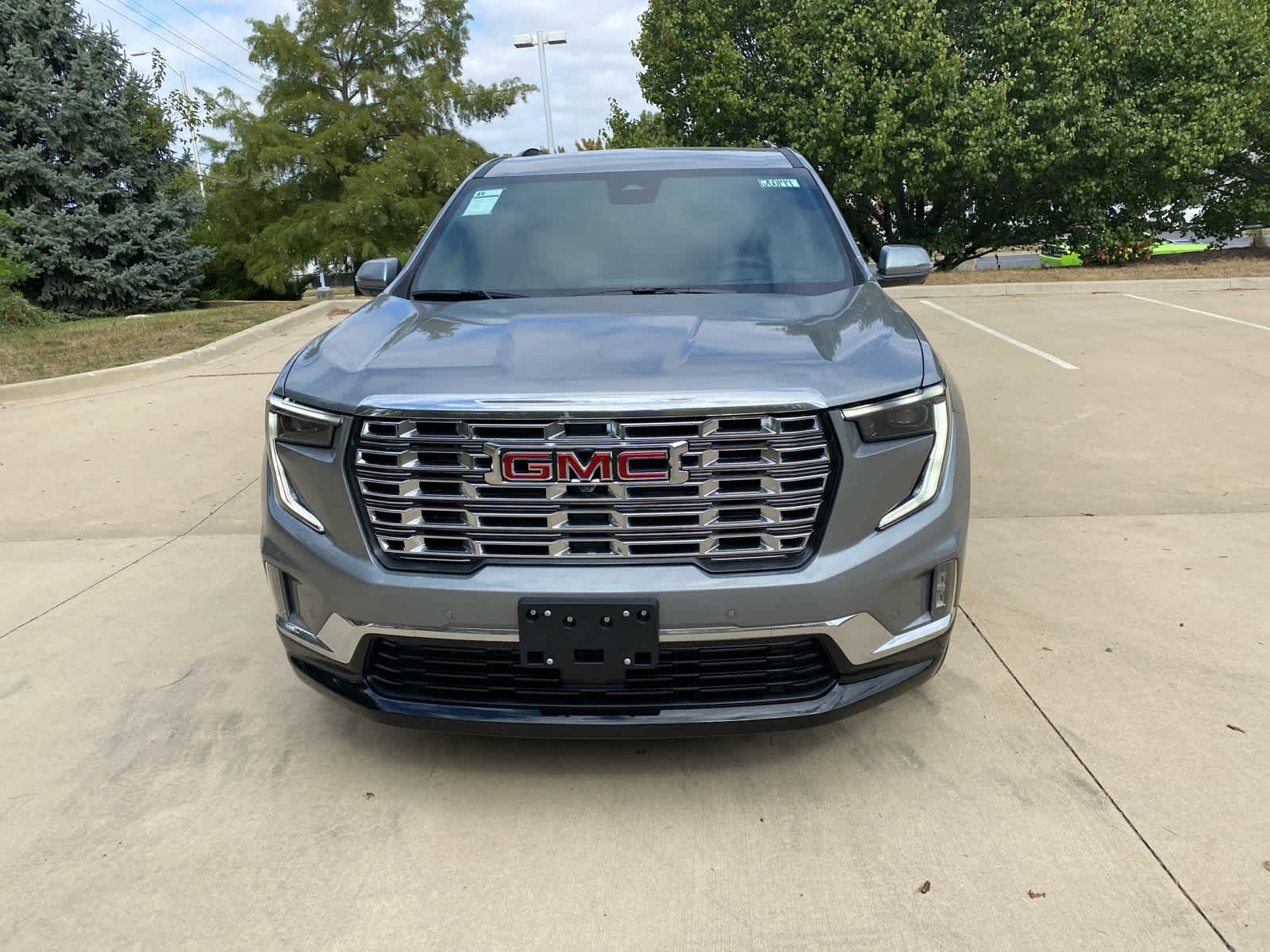 2026 Gmc Acadia Denali photo 3