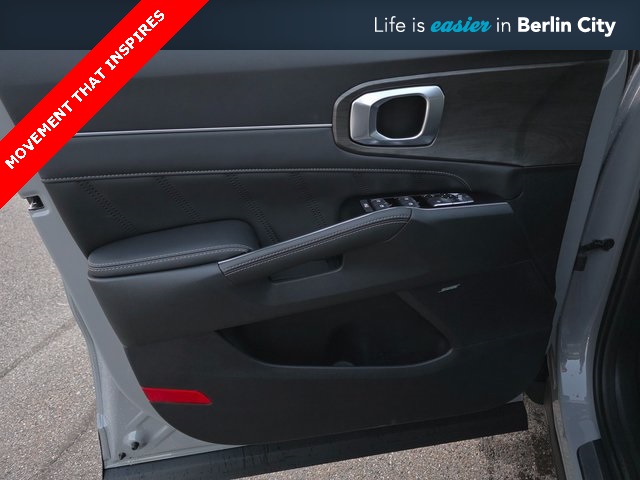 2026 Kia Sorento EX photo 17