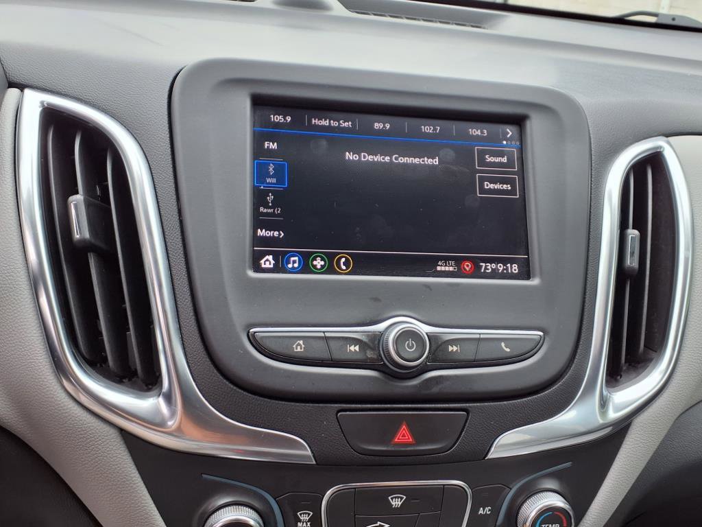 2021 Chevrolet Equinox LS photo 3