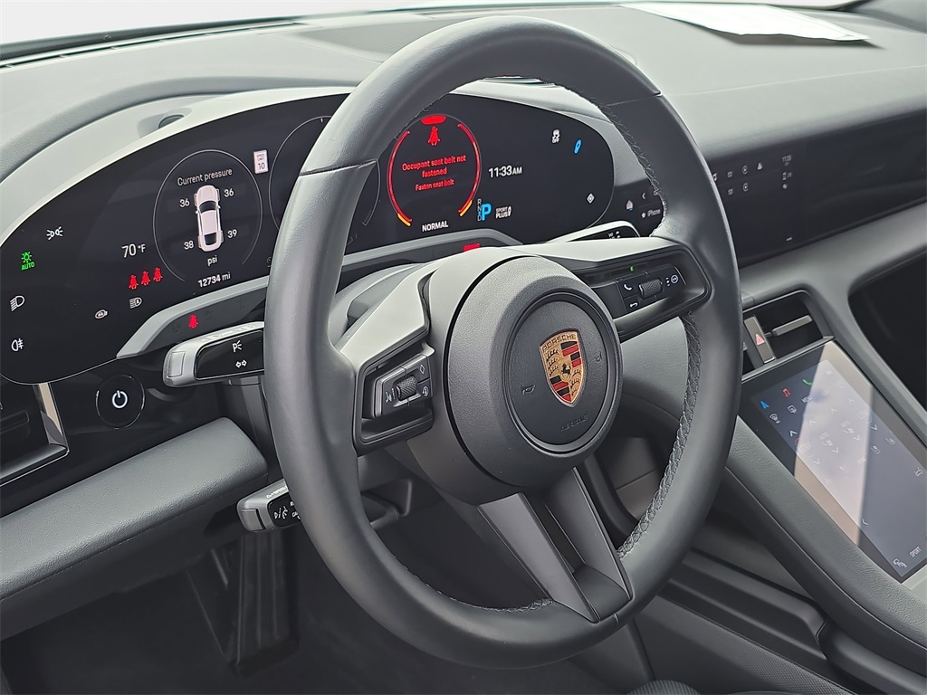 2023 Porsche Taycan Base photo 16