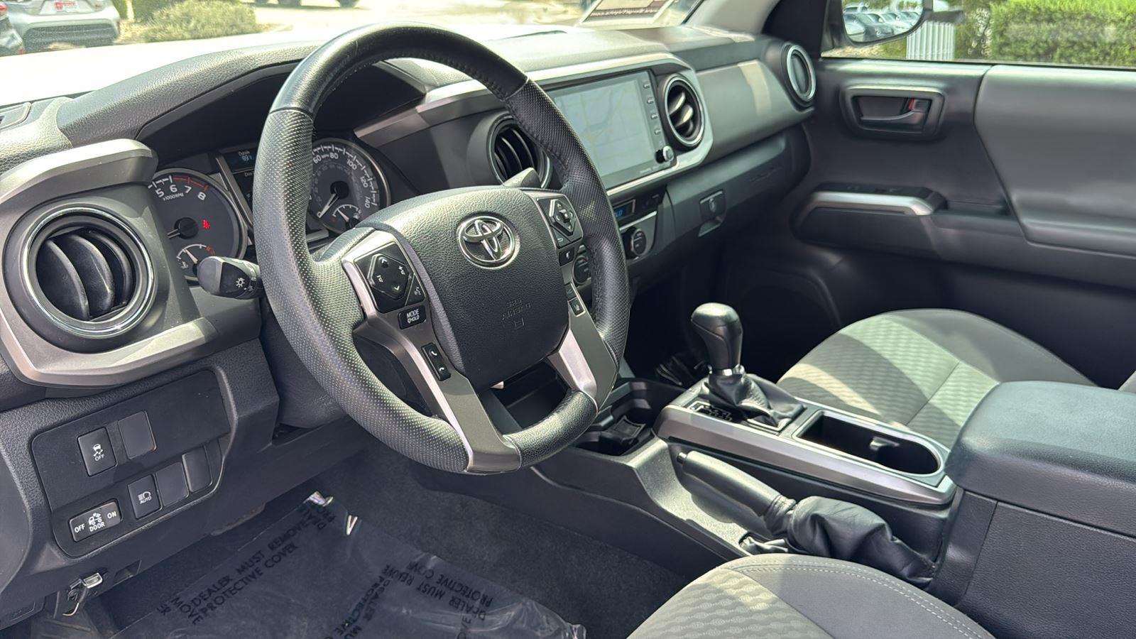 2022 Toyota Tacoma SR5 photo 22