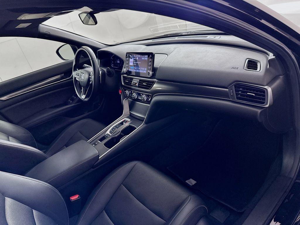 2022 Honda Accord 2.0T Sport photo 29