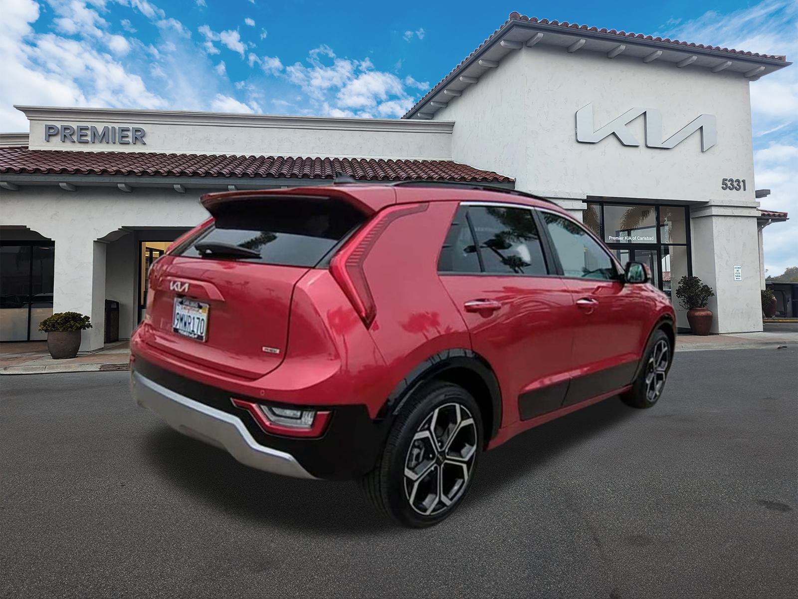 2024 Kia Niro Plug-In Hybrid SX photo 3
