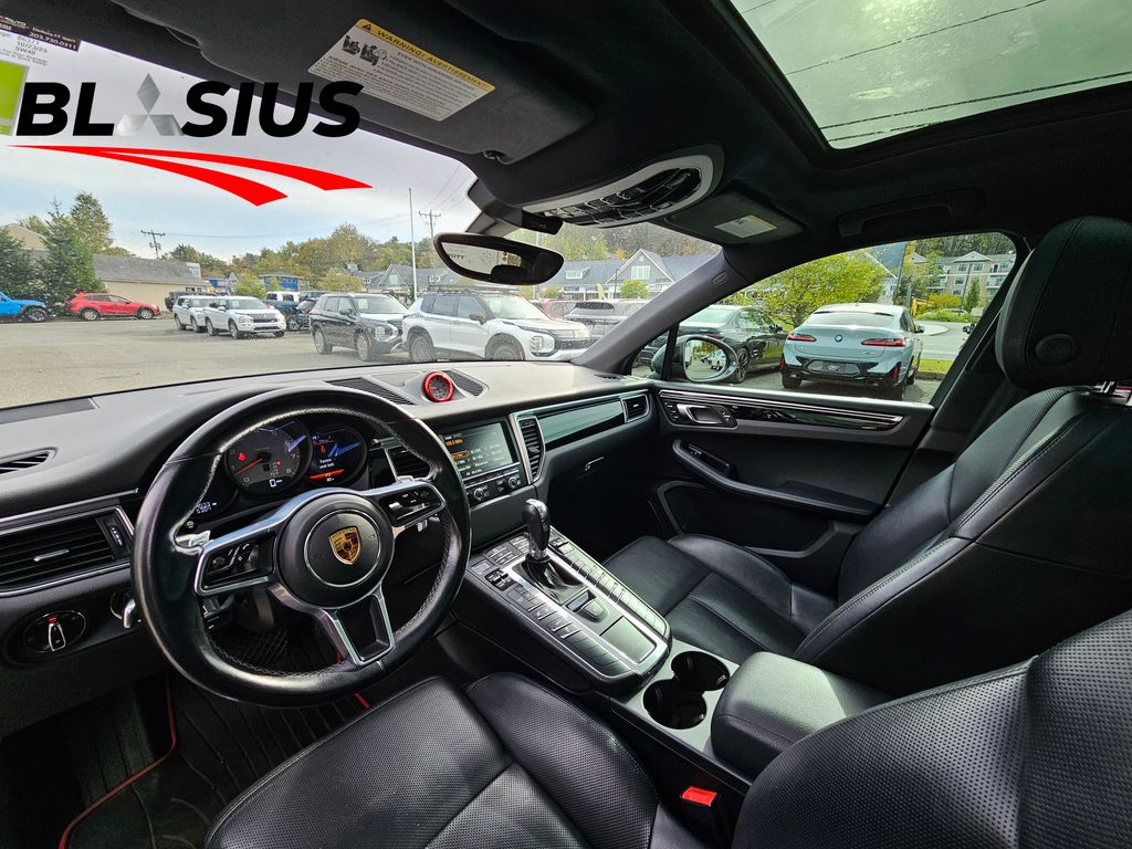 2016 Porsche Macan S photo 7