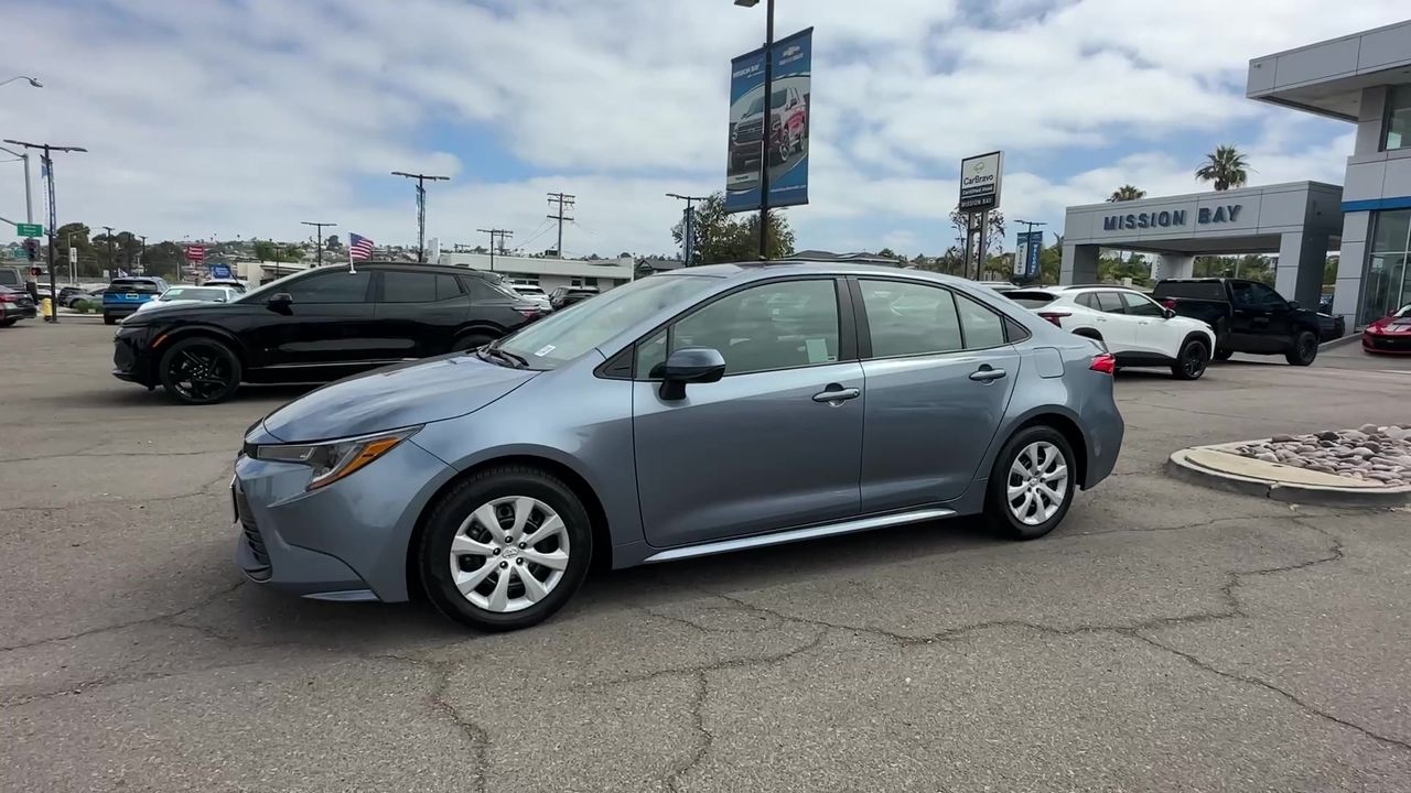2024 Toyota Corolla LE photo 42