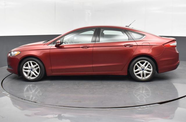 2016 Ford Fusion SE photo 11