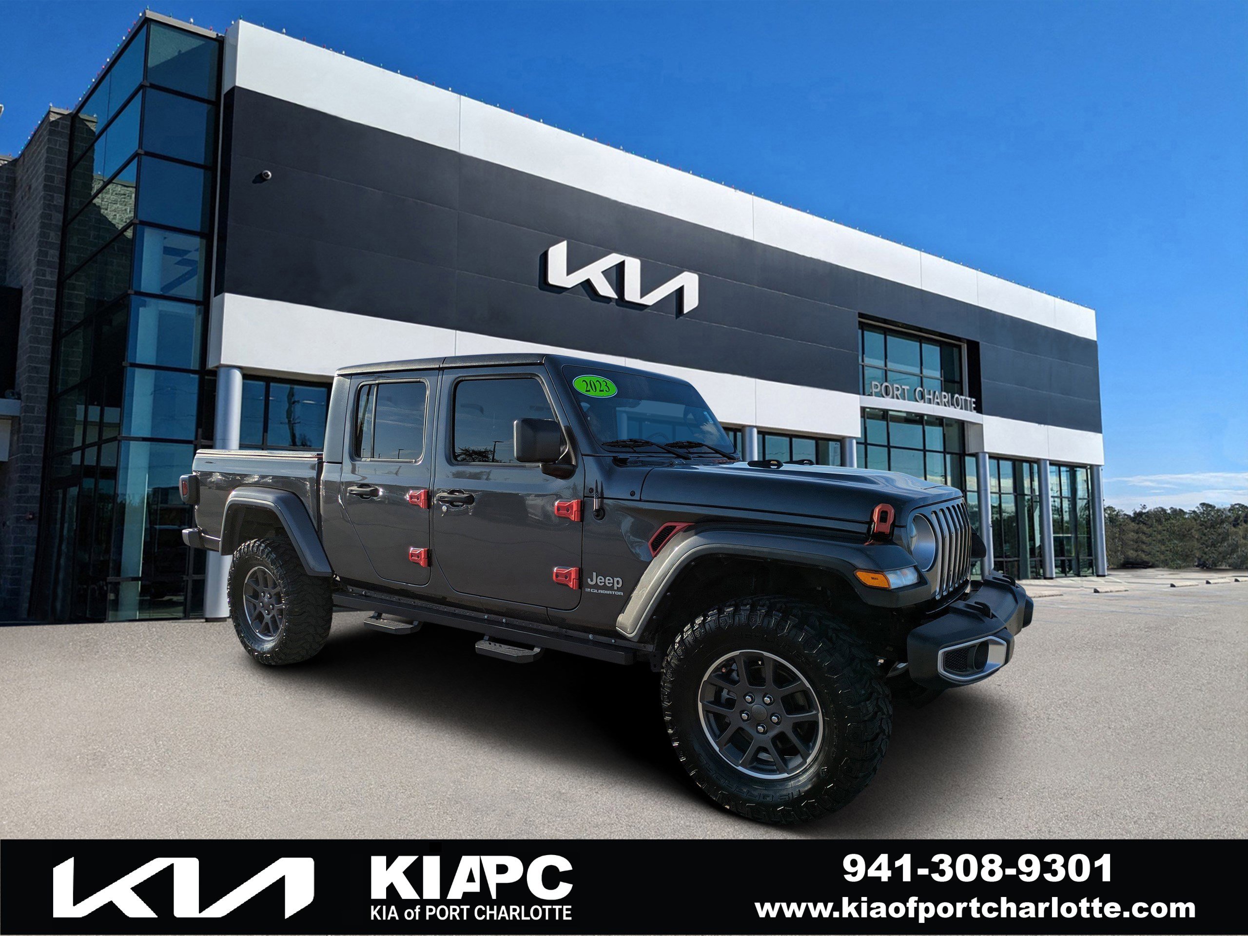 2023 Jeep Gladiator Overland's photo