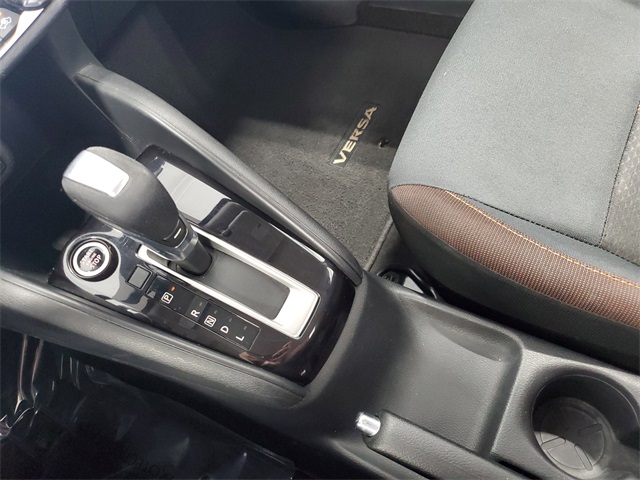 2020 Nissan Versa 1.6 SR photo 20