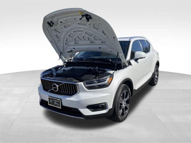 2022 Volvo XC40 T5 Inscription photo 13