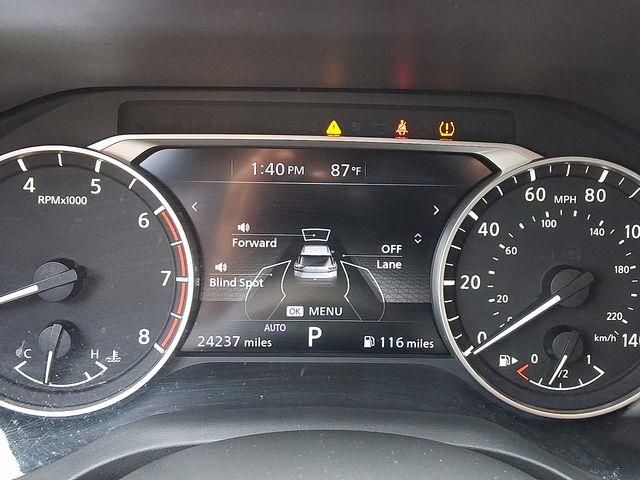 2022 Nissan Rogue SV photo 20