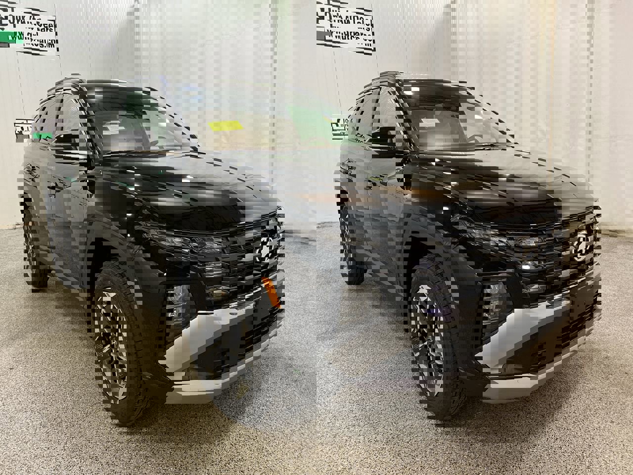 New 2025 Phantom Black Hyundai SEL Convenience image 1