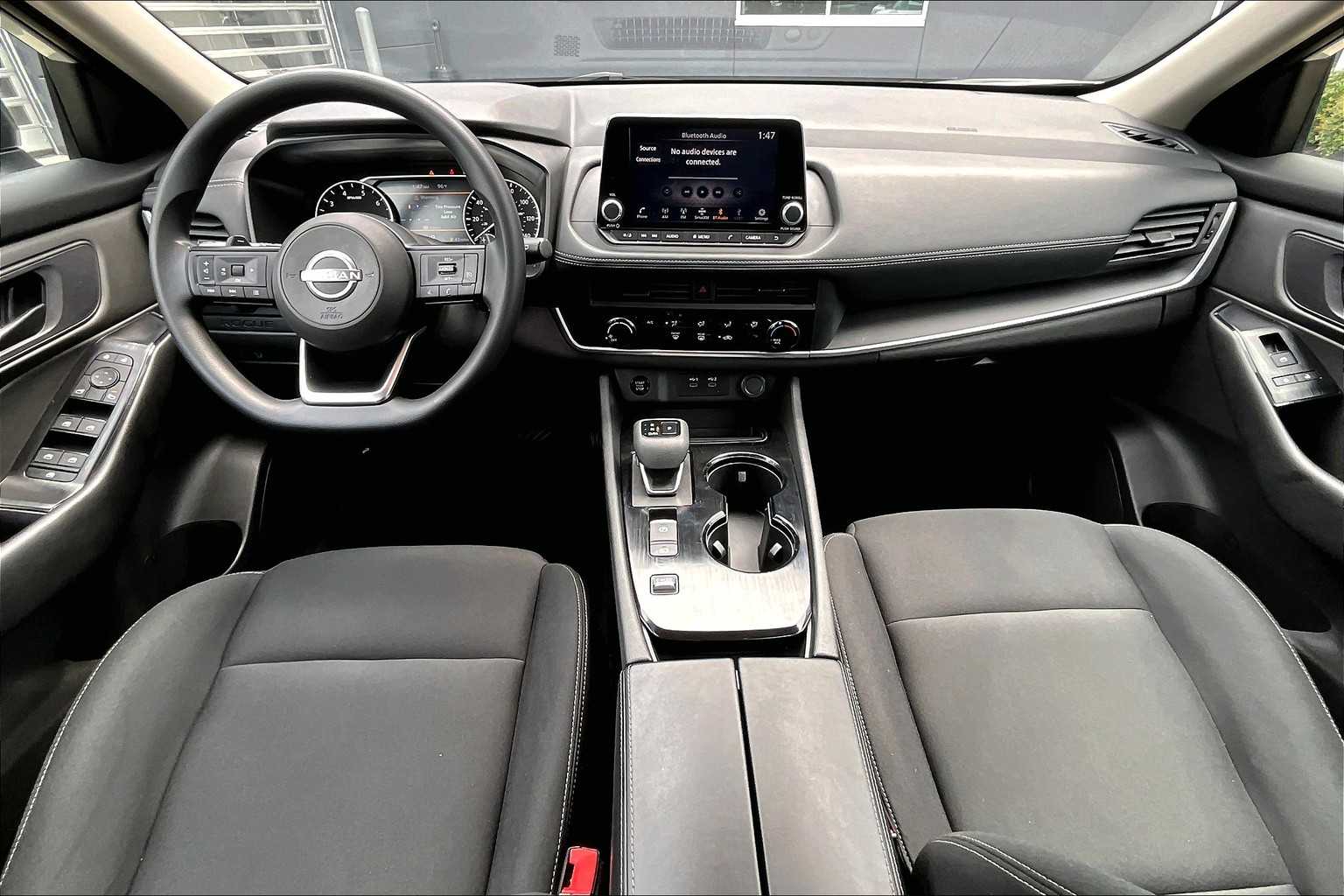 2024 Nissan Rogue S photo 13