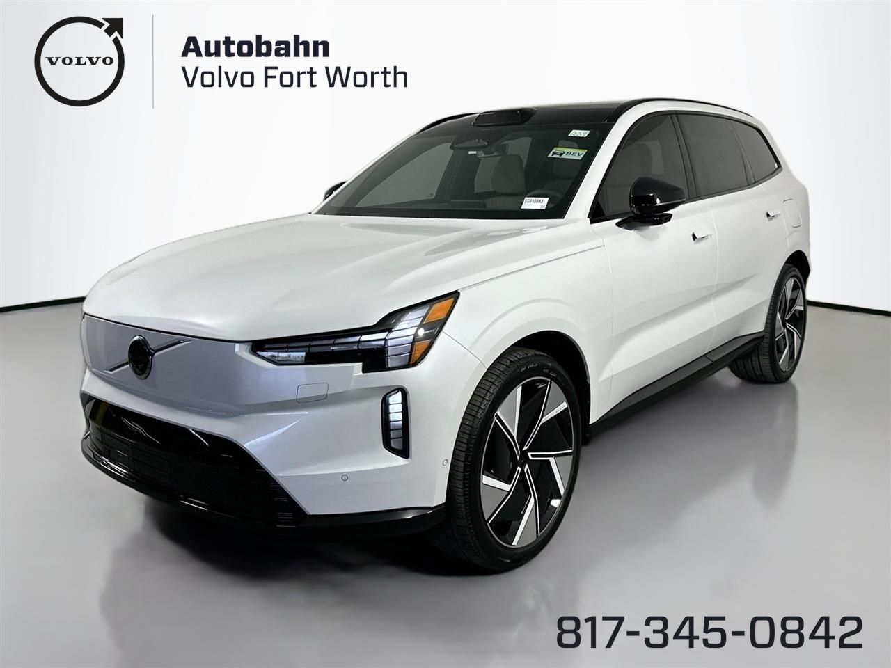 2025 Volvo EX90 Ultra's photo