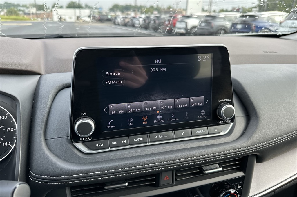2023 Nissan Rogue SV photo 12
