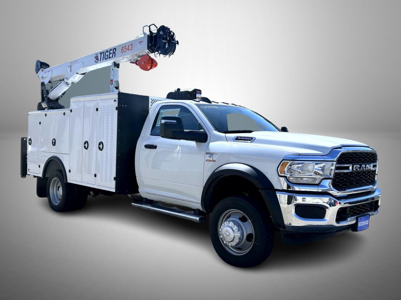 2024 Ram 5500 Tradesman photo 3
