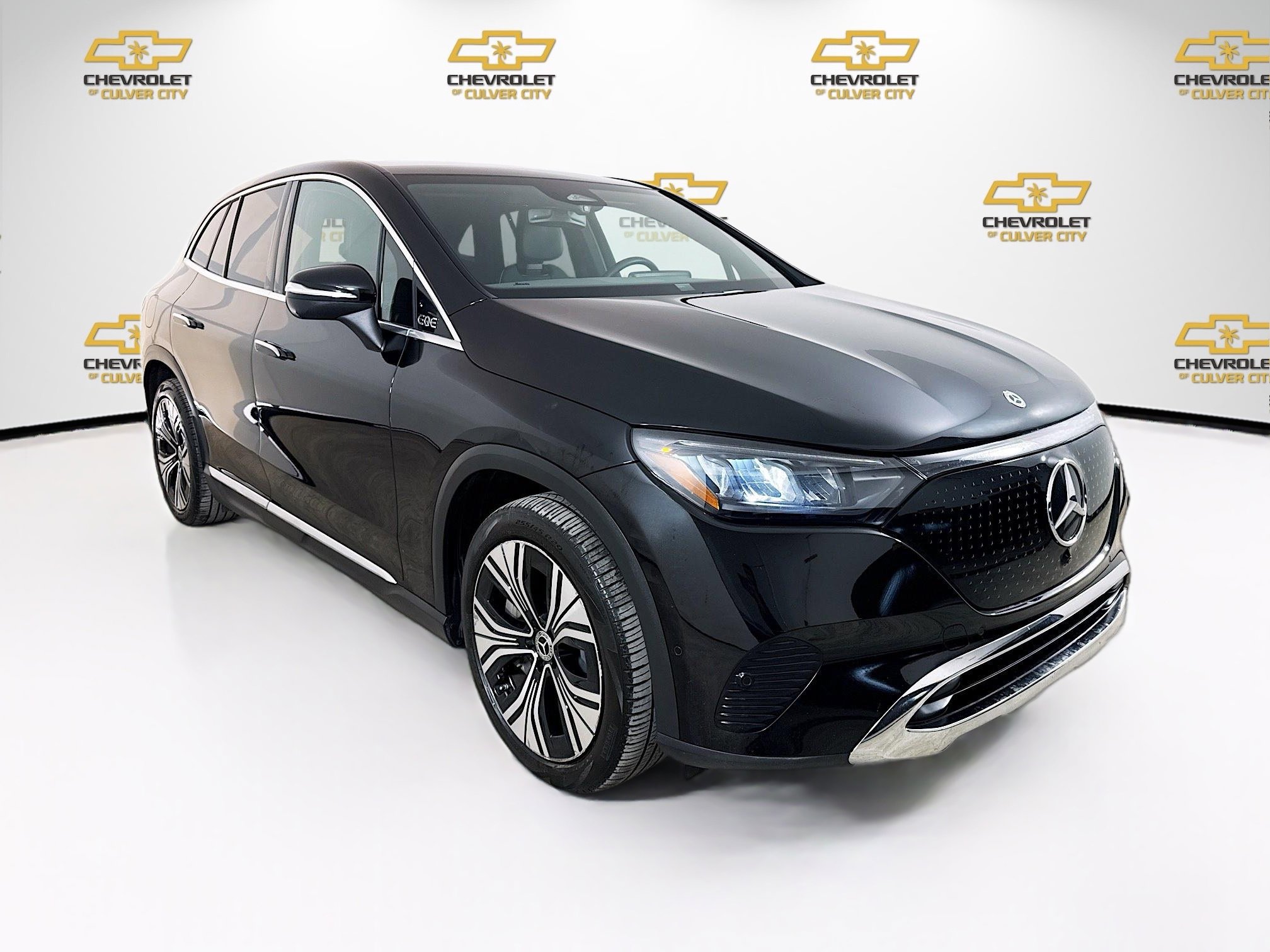 2023 Mercedes-Benz EQE SUV Base's photo