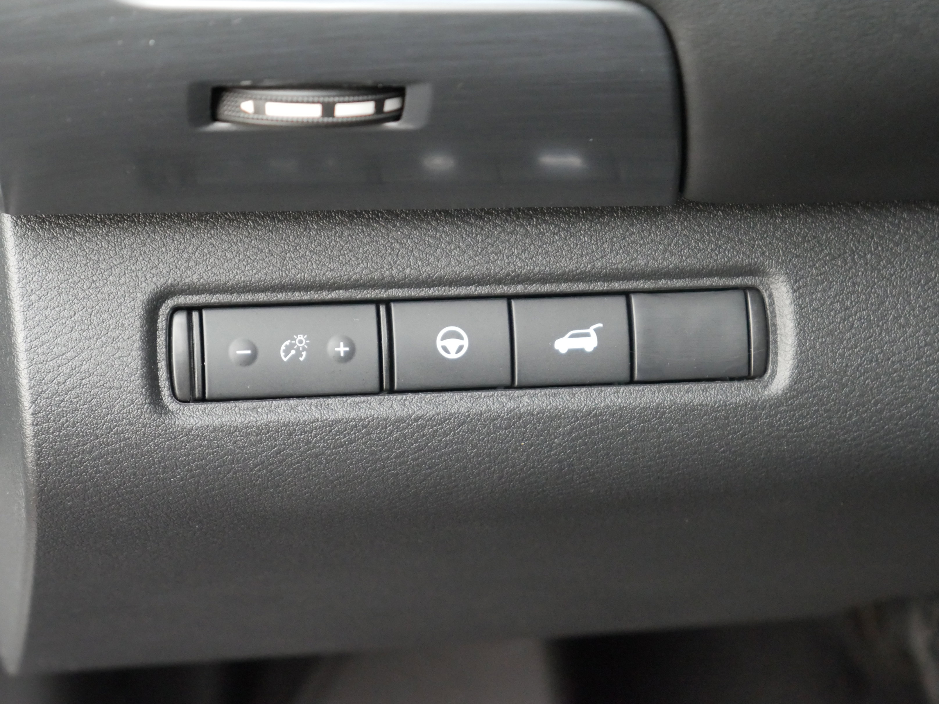 2025 Nissan Pathfinder Rock Creek photo 4