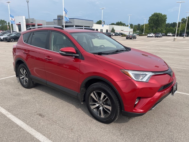 2017 Toyota RAV4 XLE photo 19
