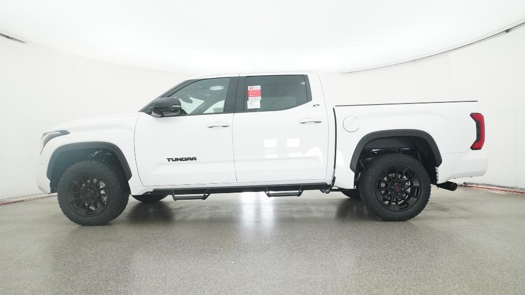 2026 Toyota Tundra SR5 CrewMax photo 9