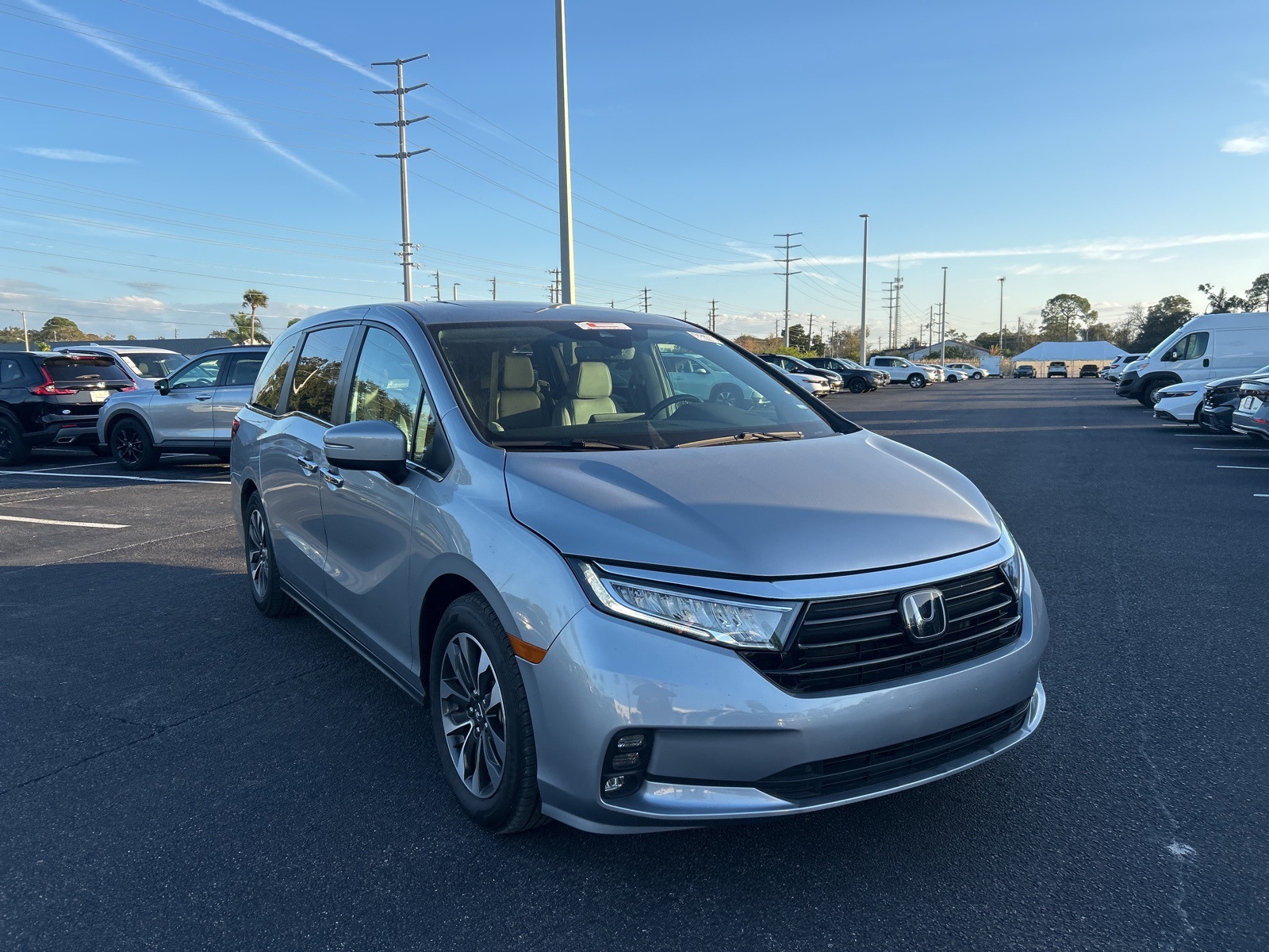 2024 Honda Odyssey EX-L's photo