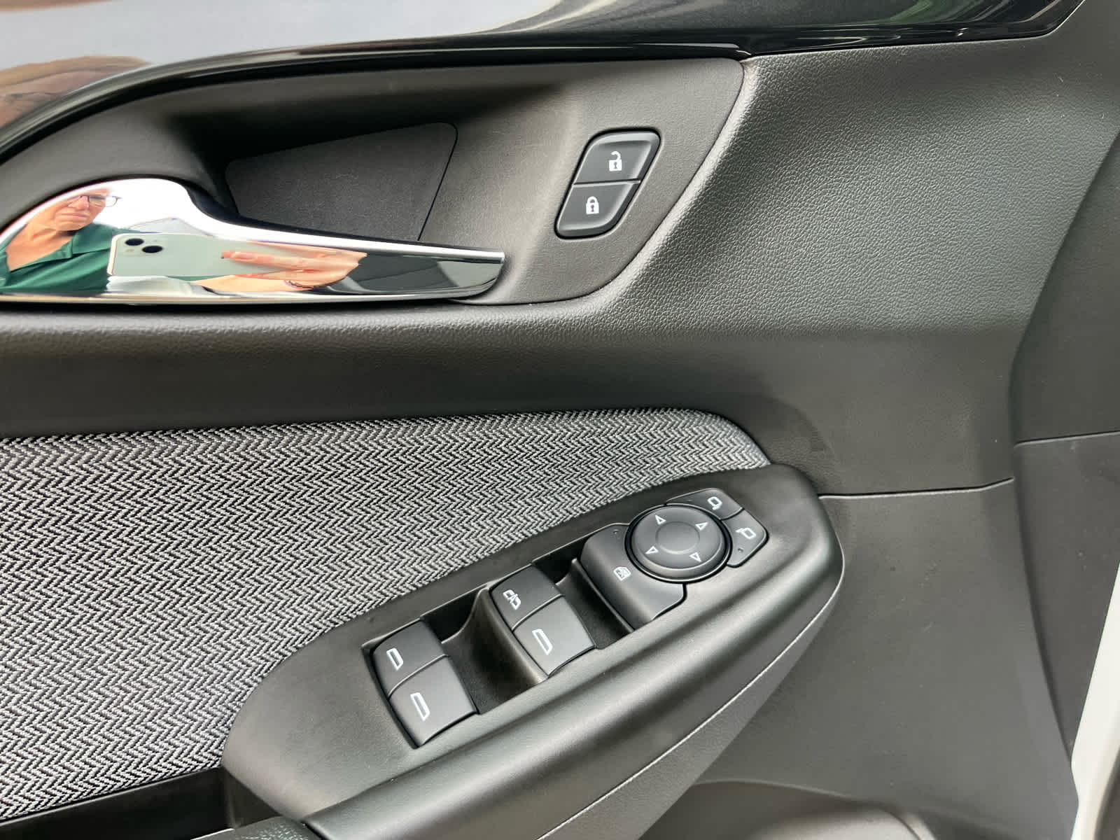 2024 Chevrolet Trailblazer LT photo 16
