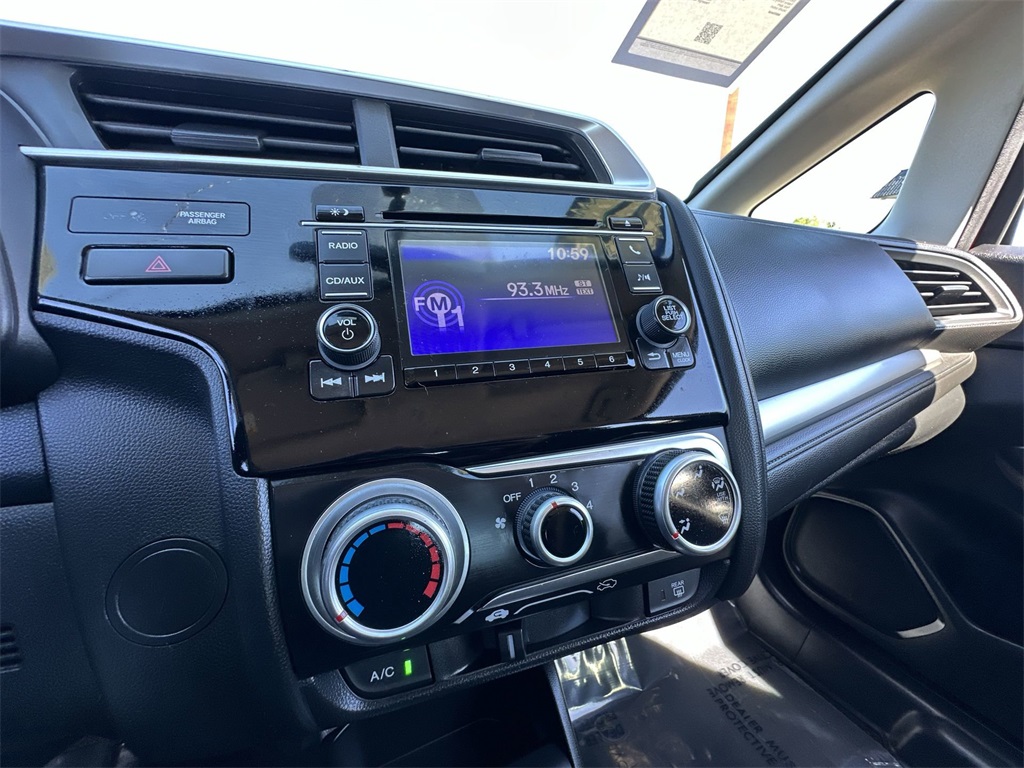 2017 Honda Fit LX photo 27
