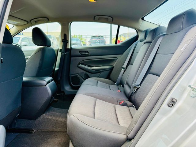 2023 Nissan Altima 2.5 SV photo 22
