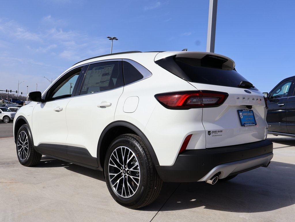 2025 Ford Escape Plug-In Hybrid photo 4