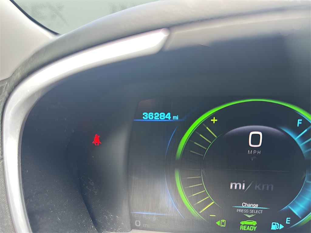 2018 Chevrolet Volt LT photo 20