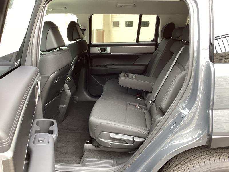 2026 Hyundai Santa Fe SE photo 23