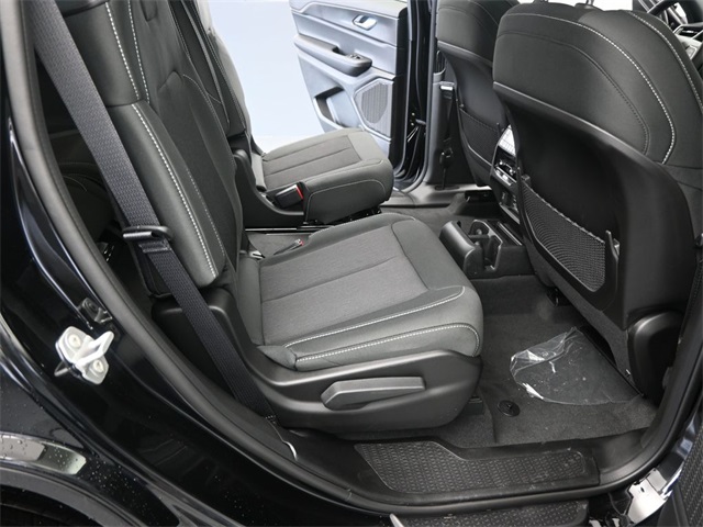 2025 Jeep Grand Cherokee L photo 18