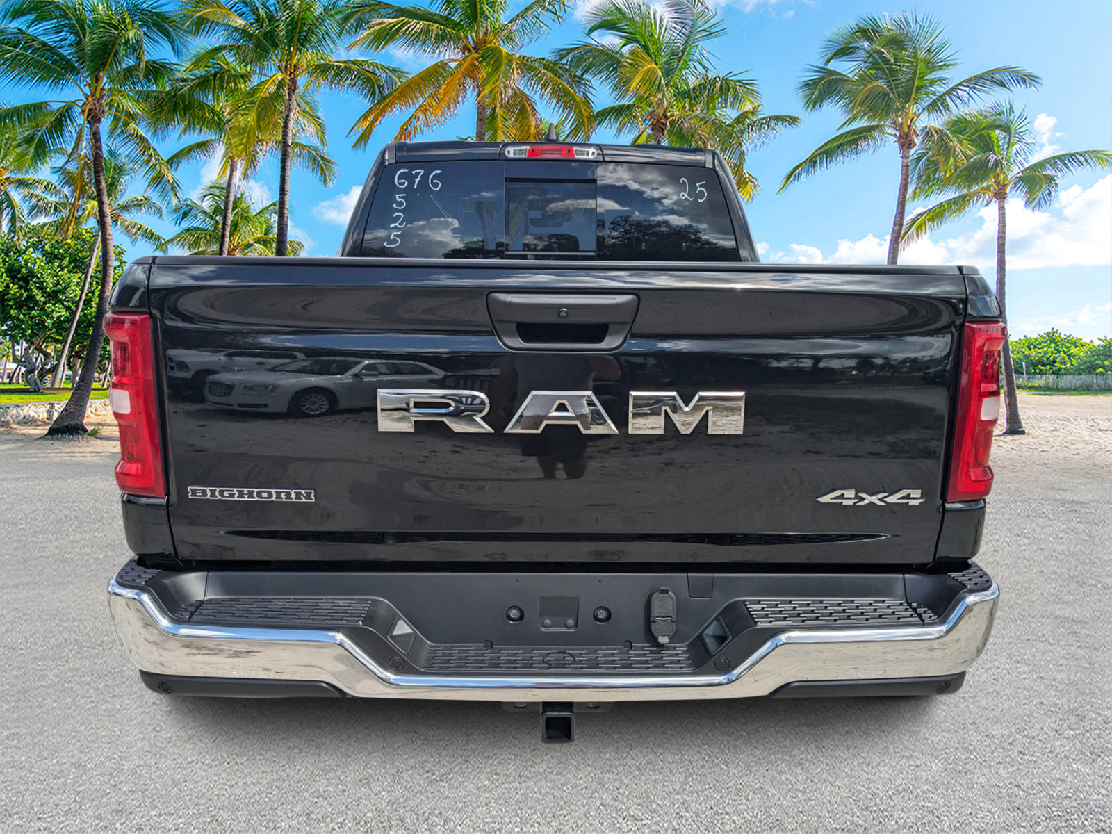 2025 Ram 1500 Big Horn photo 3